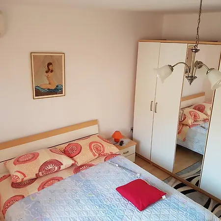 Apartamento Draga Apartmant *